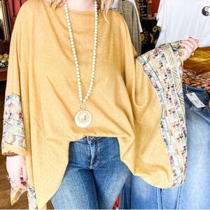 Geometric NWT Mustard Oversized Boho‎ Poncho One Size